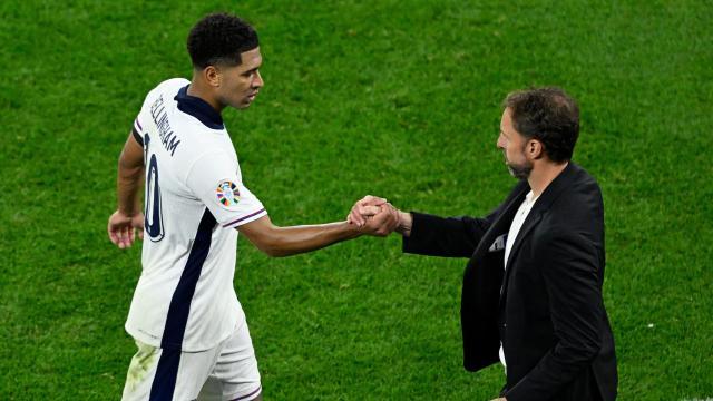 星空体育官网下载入口-林良锋：索斯盖特的二流病，顶奢三狮的一道劫