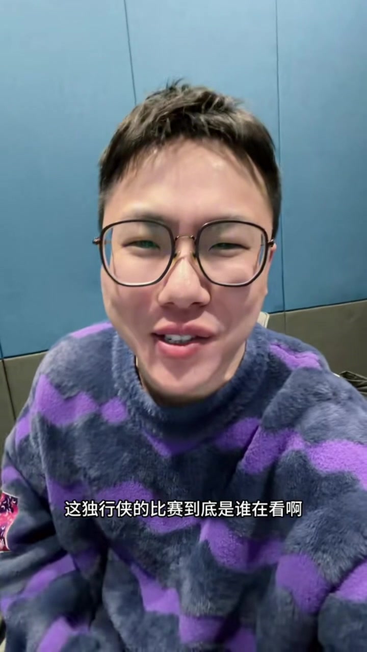 星空体育中国-解说：弗拉格复出&amp;克莱近来极度回暖 独行侠进攻无比流畅防守拼命