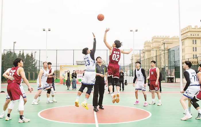 一场青春双向奔赴|榕台青年篮球邀请赛|周寓凯|福州|篮球邀请赛|篮球_新浪体育_新浪新闻
