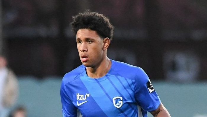 米兰放弃荷兰小将Onstein，巴萨接近签下|AC米兰|比甲|亨克|亨克二队|转会_新浪体育_新浪新闻